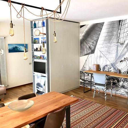 Mascalzone Latino, City Center Apartment Como Eksteriør bilde